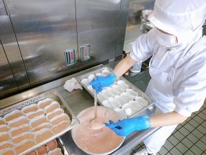 蒸しパンをつくる