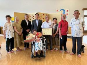 6月27日100歳慶祝訪問