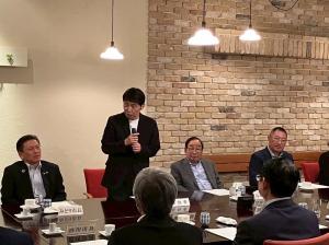 7月2日群馬県知事と群馬県市長会12市長との朝食会2