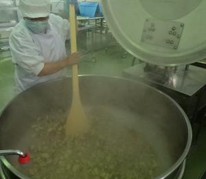 なす入り麻婆豆腐を作る