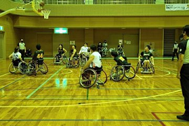 車椅子バスケットボール2