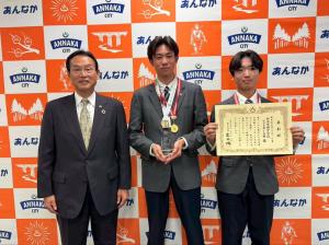 11月21日安中市文化スポーツ賞を授与3