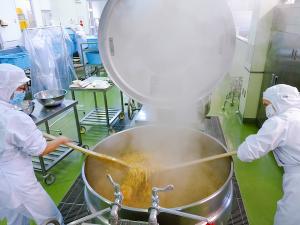 切り干し大根を作っています