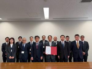 ４月13日安中市長当選証書付与式4