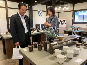 ４月27日陶と書の二3