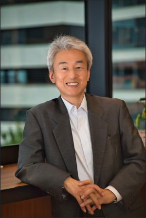 鷲尾氏