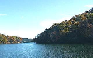 妙義湖の画像