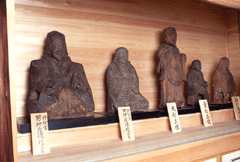満行寺木彫神像等の画像